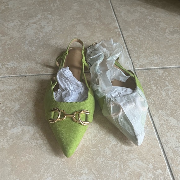 JustFab Pippa Slingback Flat Wide Width, Size 9. - Picture 4 of 7